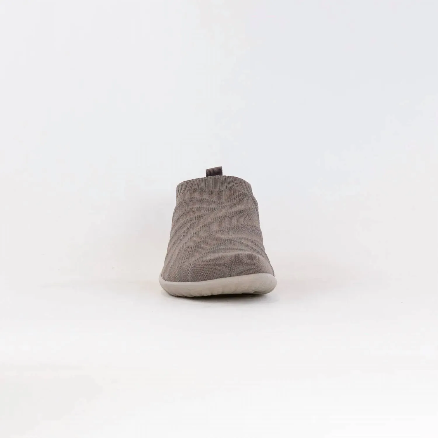 Women's Okahu Slip-On Shoes In Taupe