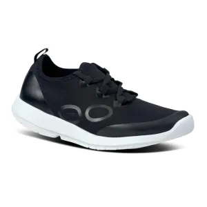 Women's Oomg Sport Lace Sneaker In White/black