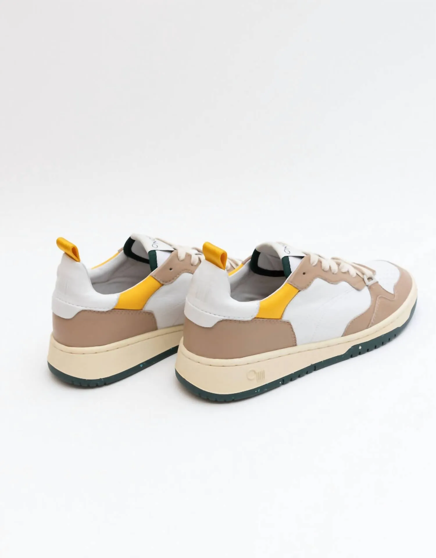 Women's Phoenix Sneaker In Oak Multi