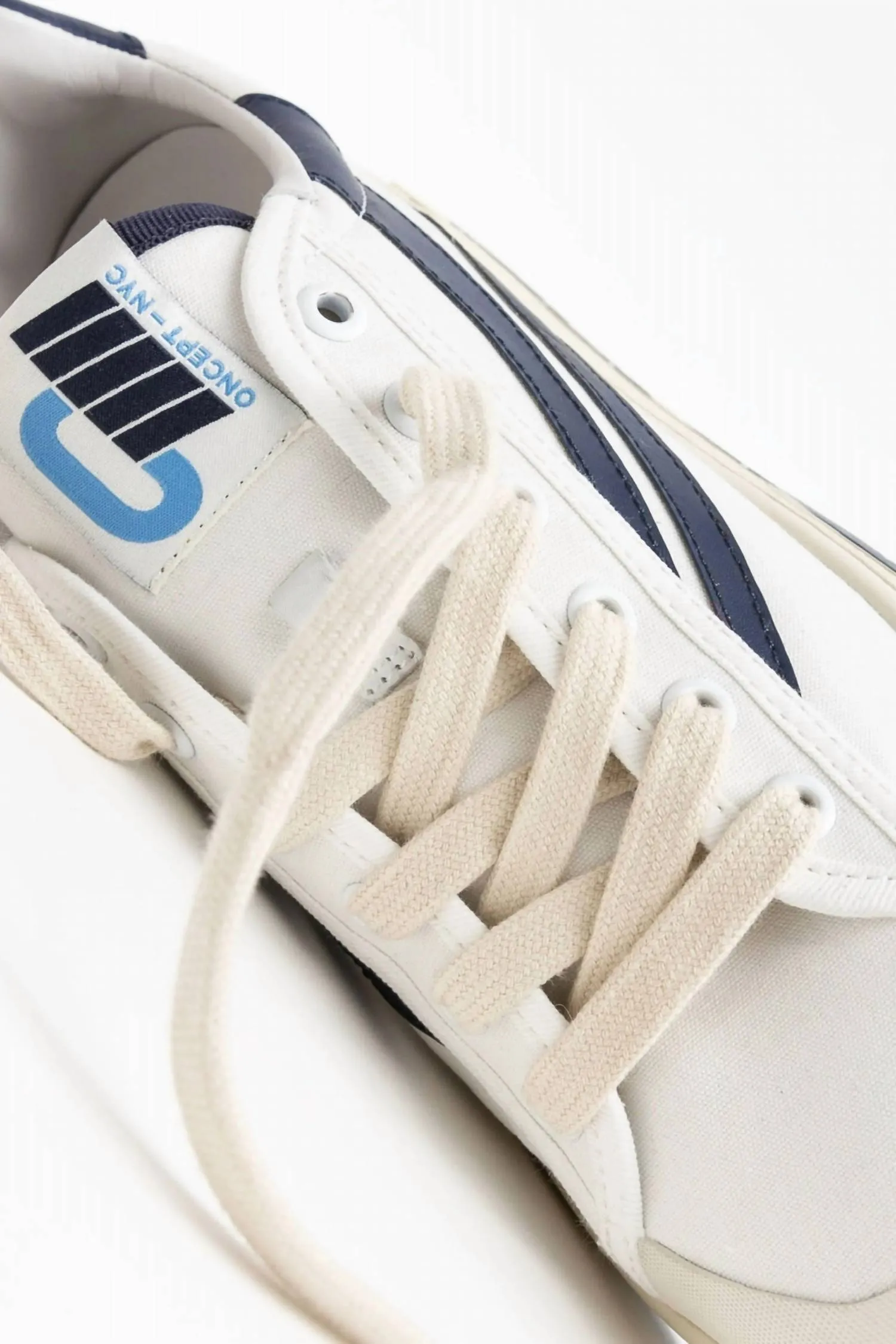 Women's Portland Sneaker In Indigo