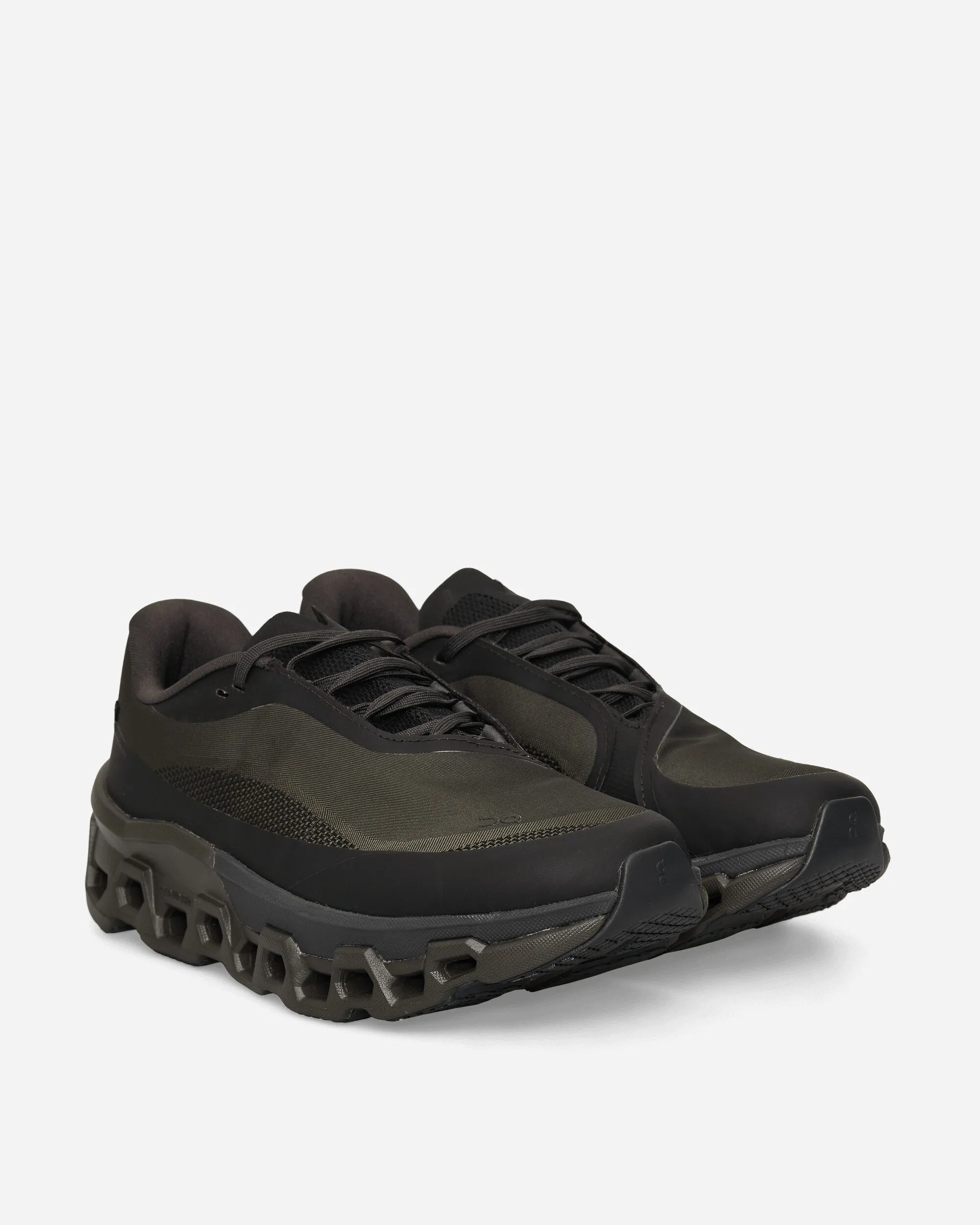 Women's POST ARCHIVE FACTION (PAF) Cloudmonster 2 Sneakers Thorn / Brown