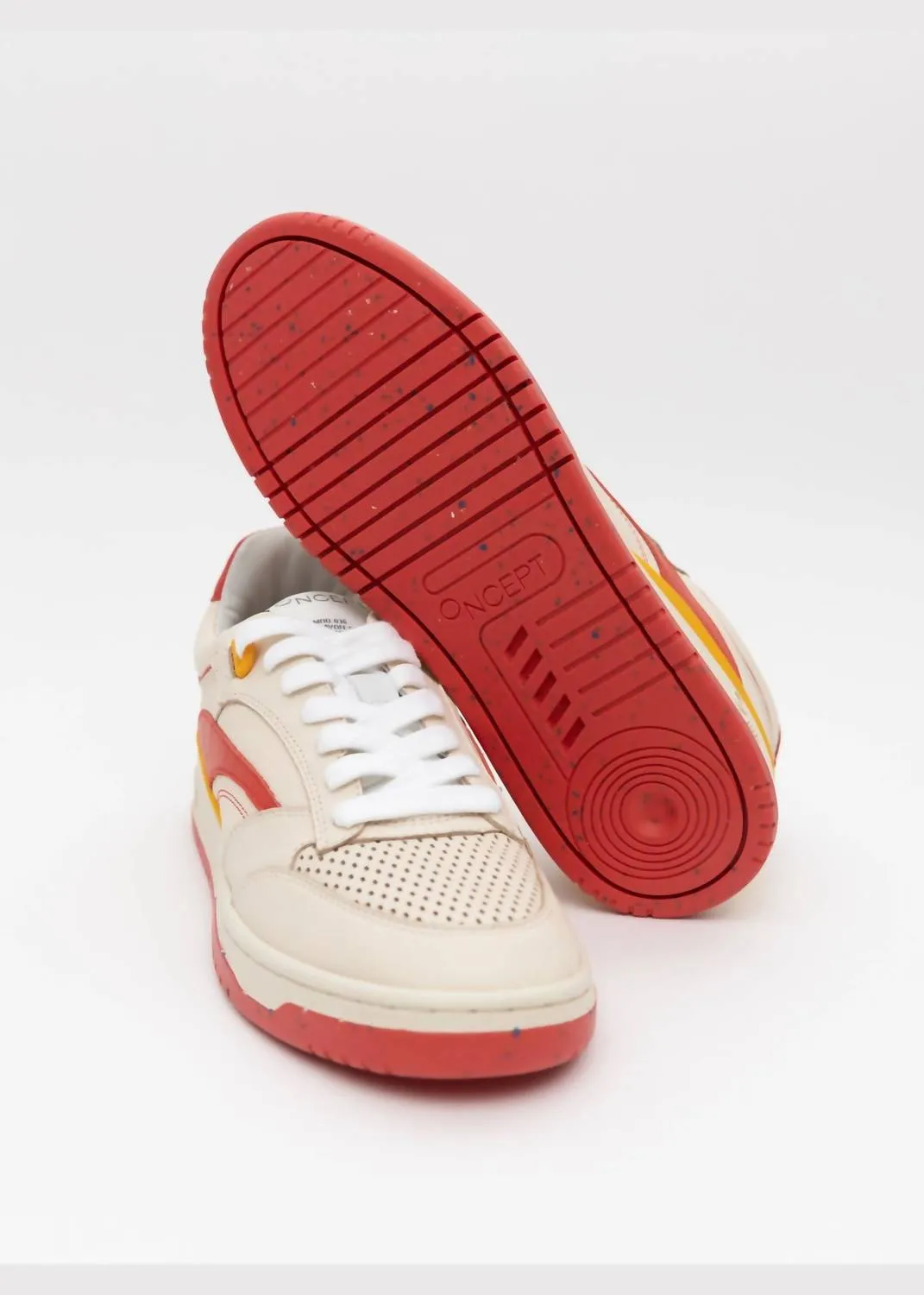 Women's Preston Sneaker In Retro Red