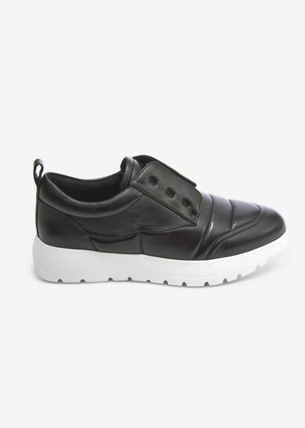Women's Qual Platform Sneaker In Black
