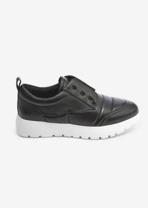 Women's Qual Platform Sneaker In Black