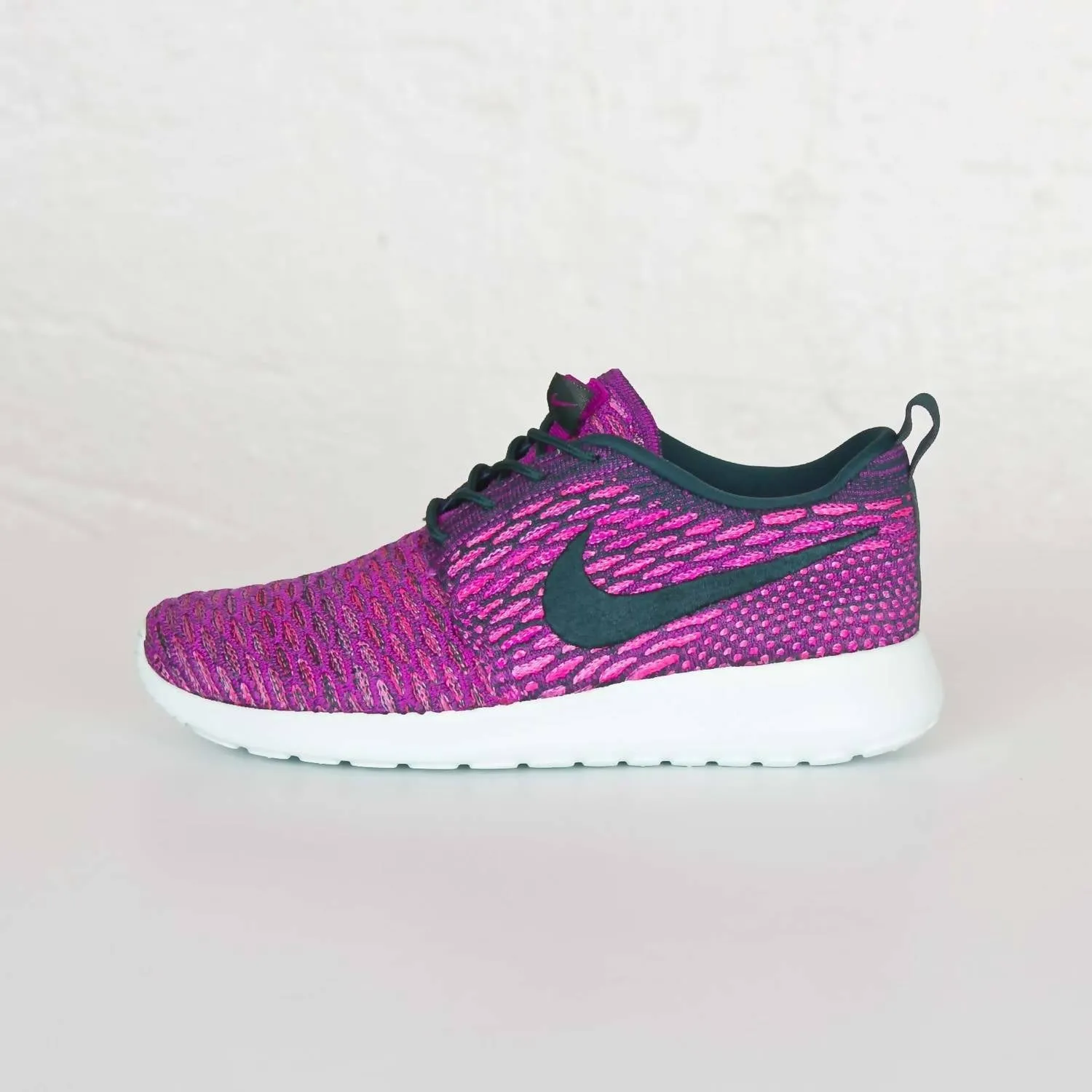 Women's Roshe One Flyknit Shoes In Dark Atomic Teal/dark Atomic Teal-Vivid Purple