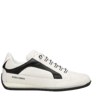 Women's Runlo Flash Sneakers In Black
