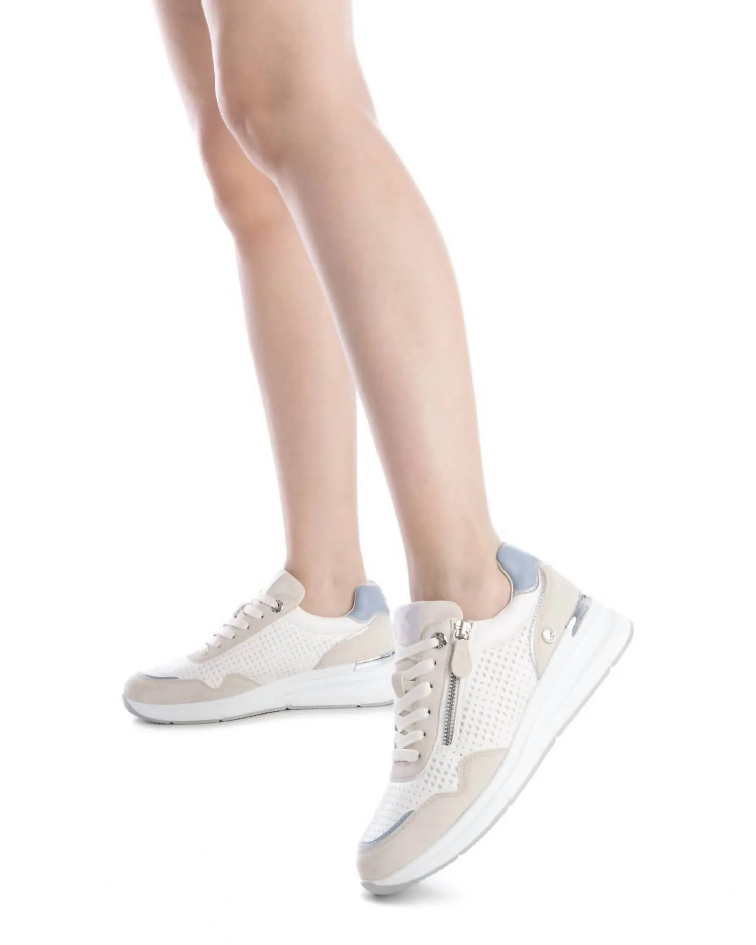 Women's Sneakers In White