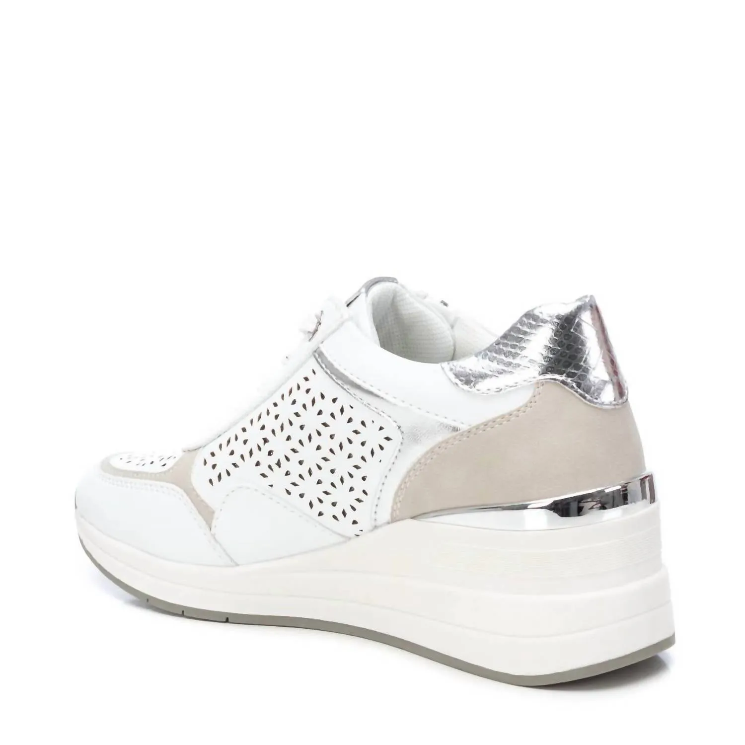 Women's Sneakers In White