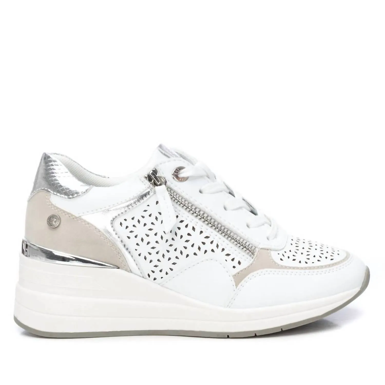 Women's Sneakers In White