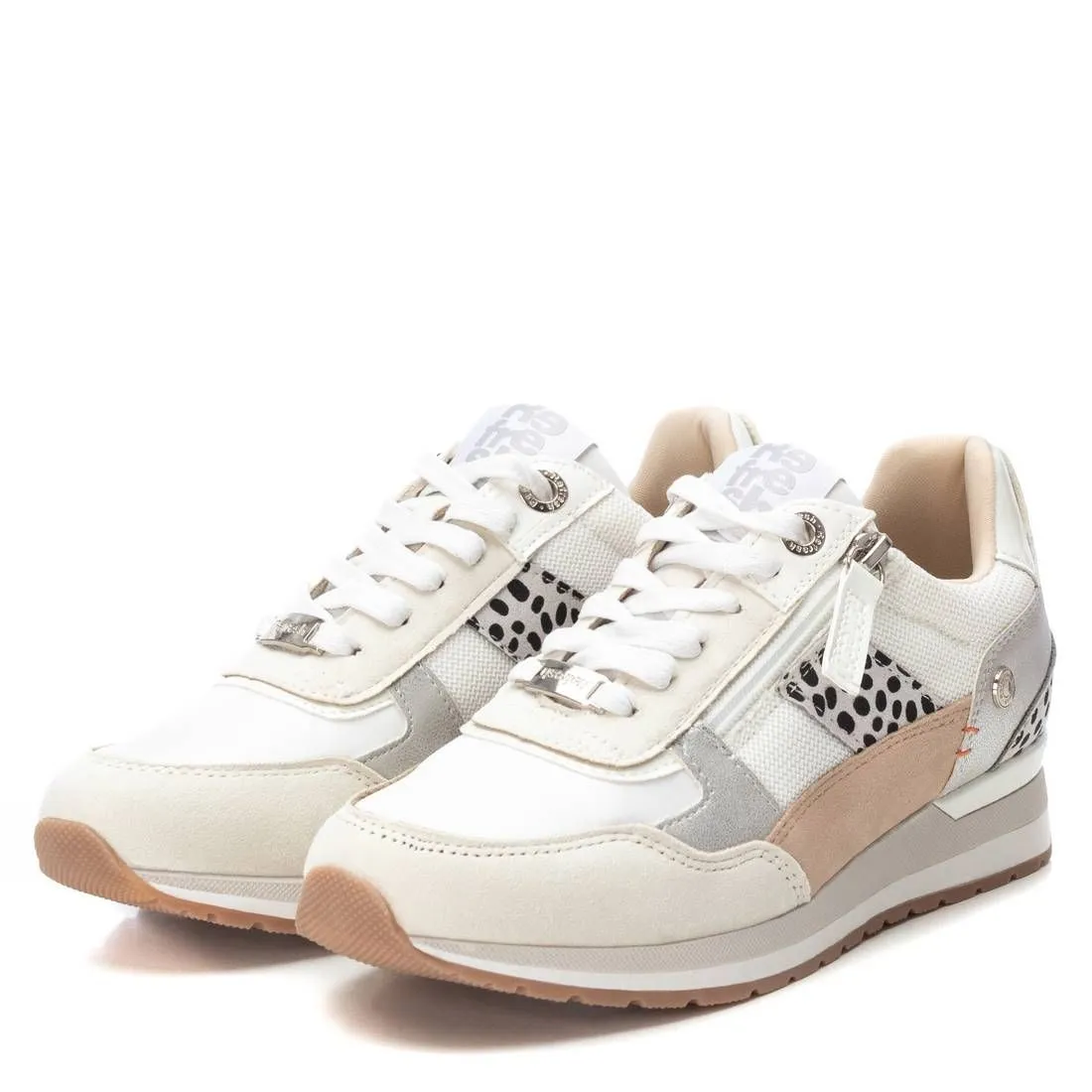 Women's sneakers