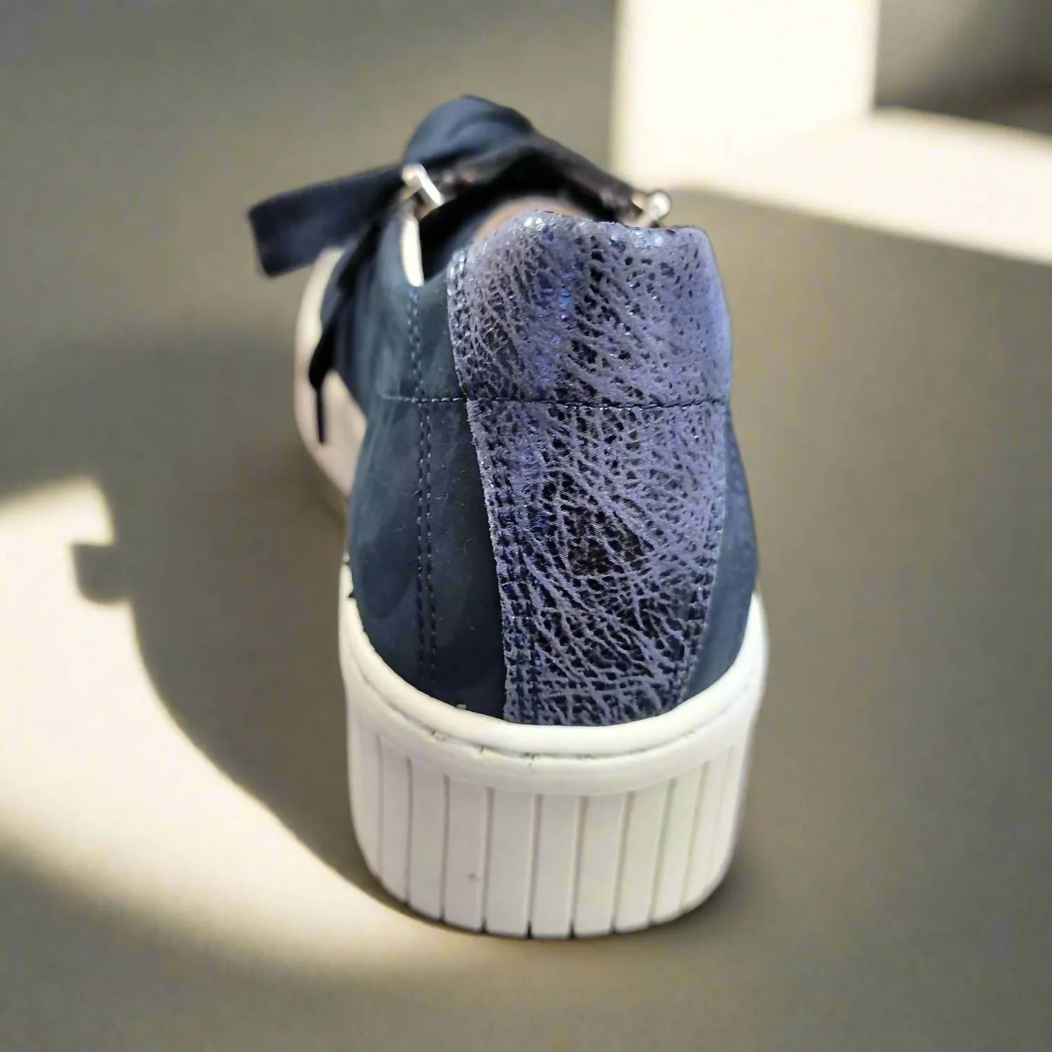 Women's Suede Sneaker In Blue Nubuck