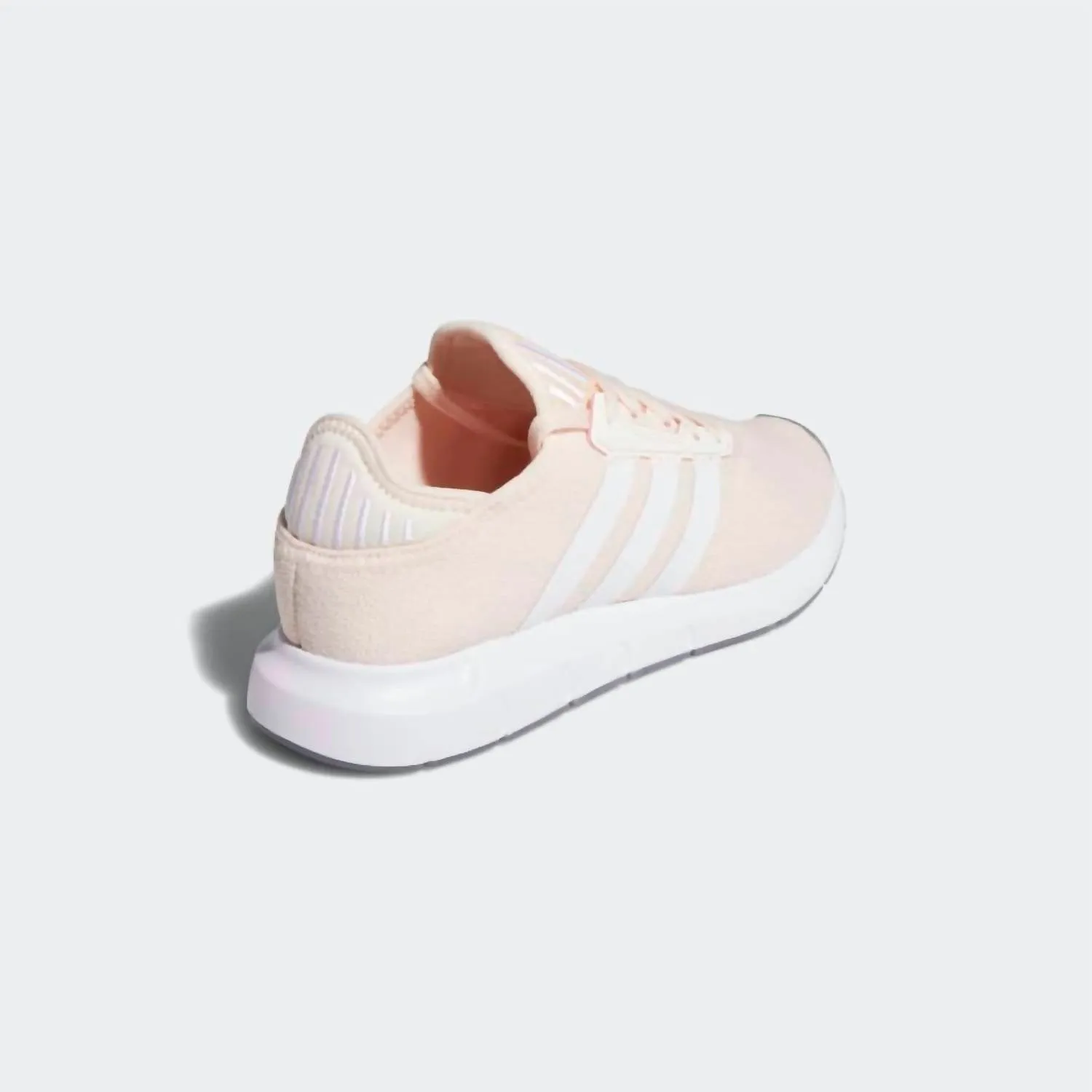 Women's Swift Run X Shoes In Pink Tint / Cloud White / Core Black