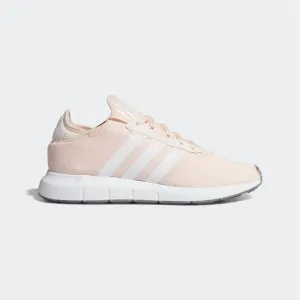 Women's Swift Run X Shoes In Pink Tint / Cloud White / Core Black