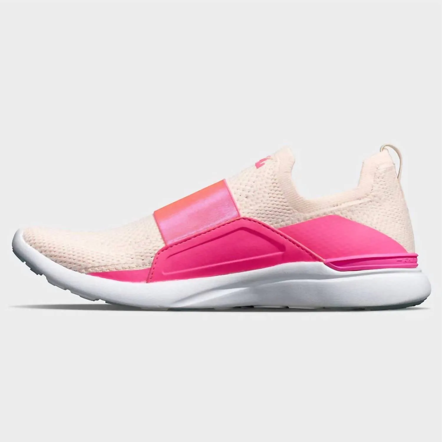 Women's Techloom Bliss Running Shoes In Creme/fusion Pink/white