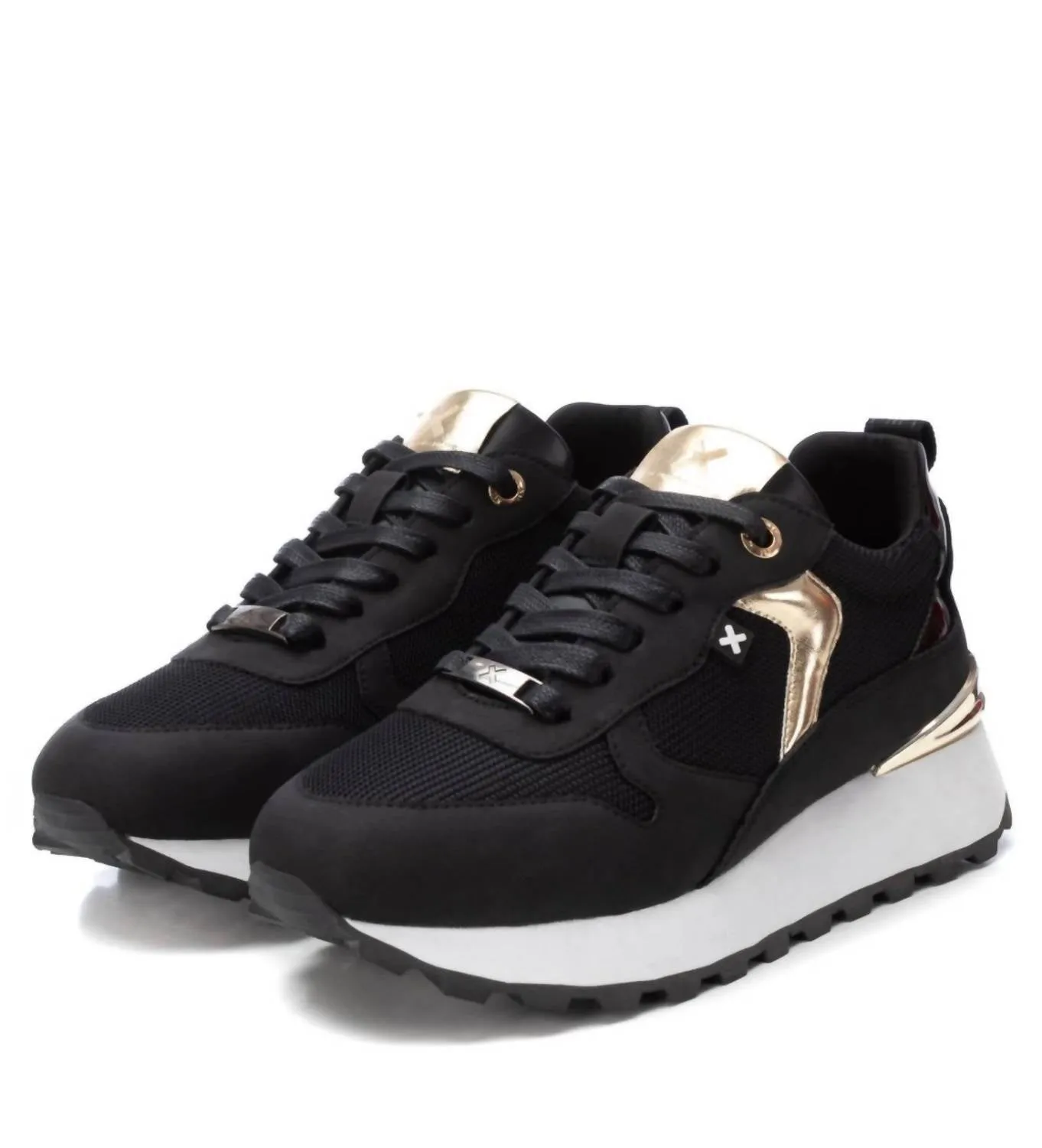 Womens Trainer Sneakers In Black