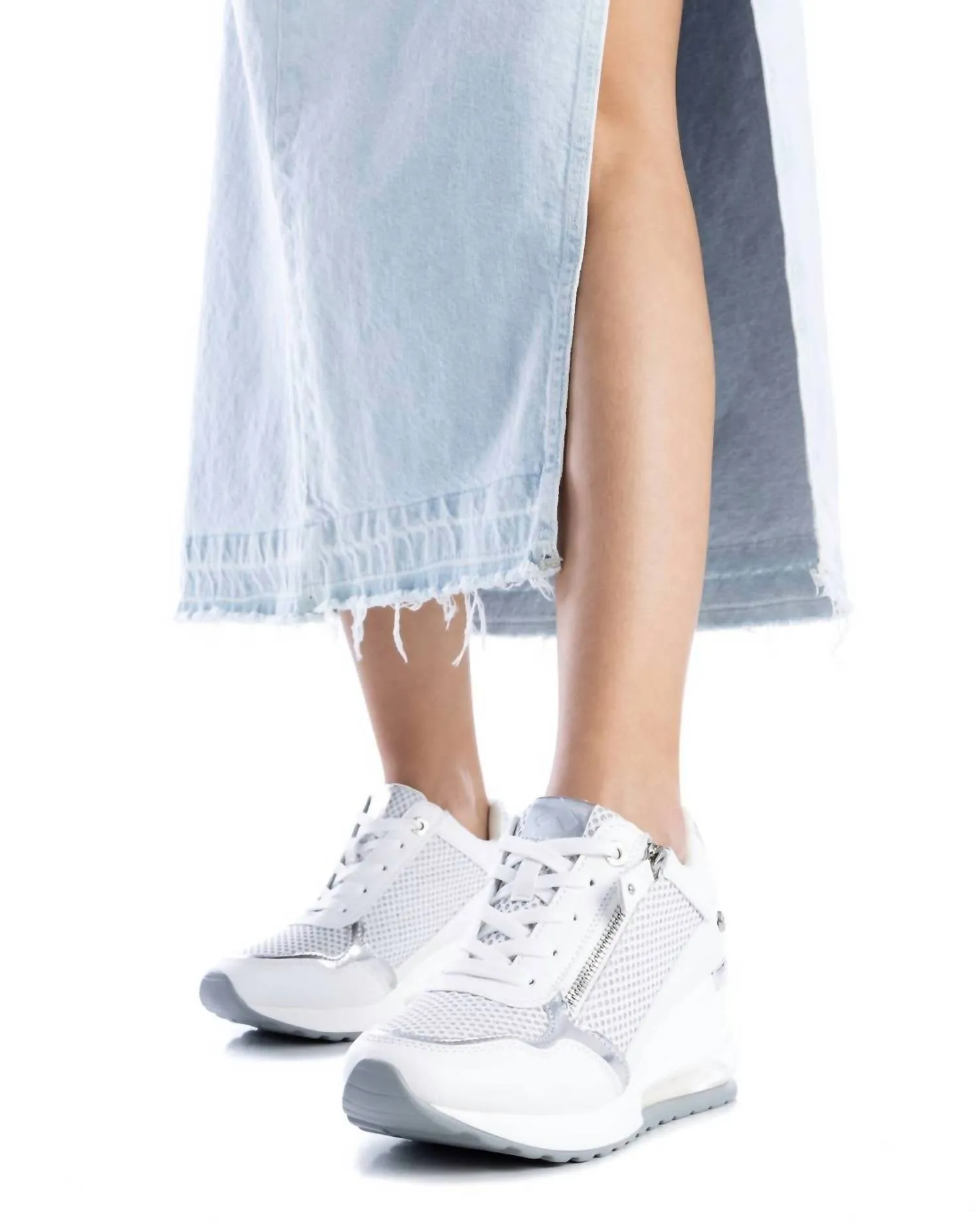 Women's Trainer Sneakers In White