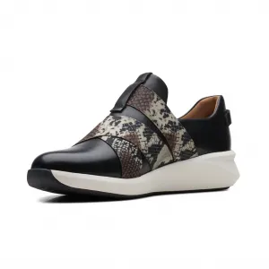 Women's Un Rio Strap Sneakers In Black