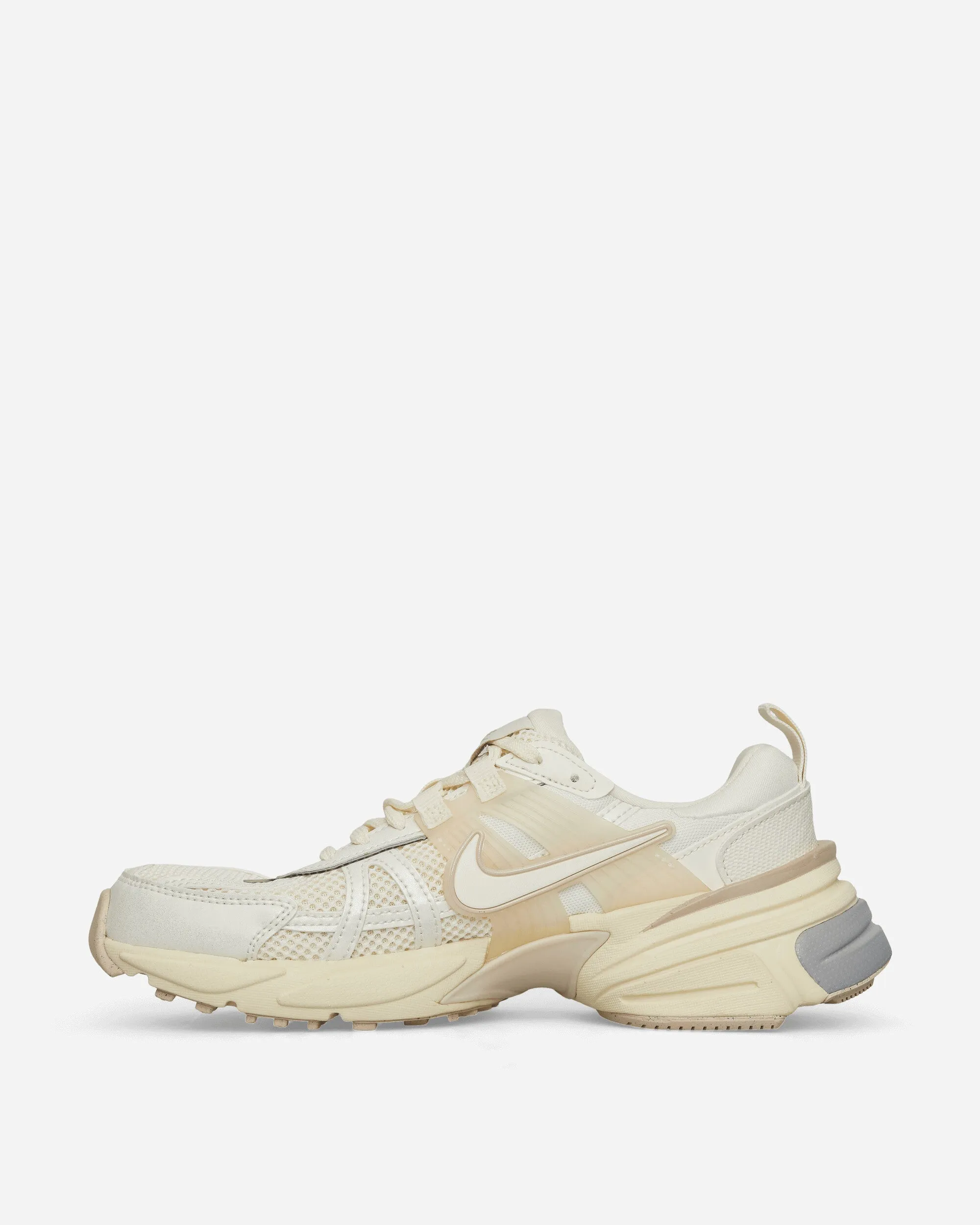 Women's V2K Run Sneakers Pale Ivory / Coconut Milk